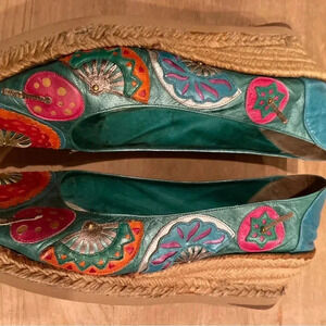 Margaret J VTG Women's Mermaidcore Shell Gold Soft Leather Espadrilles 8.5
